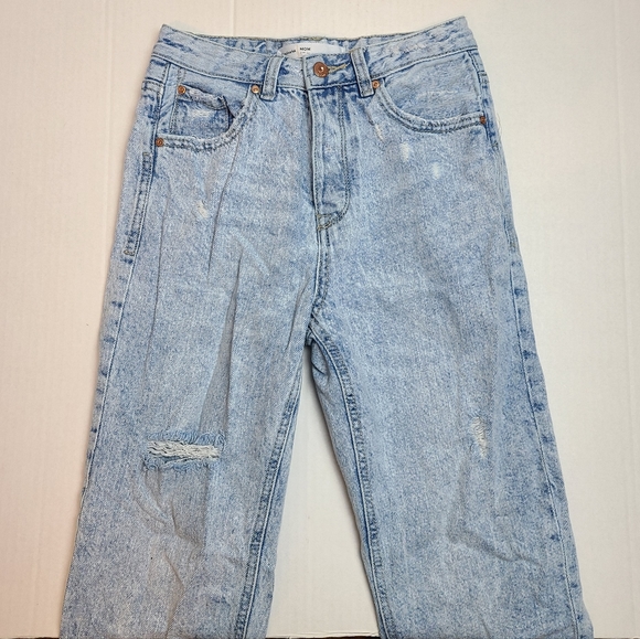 ASOS STRADIVARIUS Ripped Mom Jeans - Picture 5 of 15